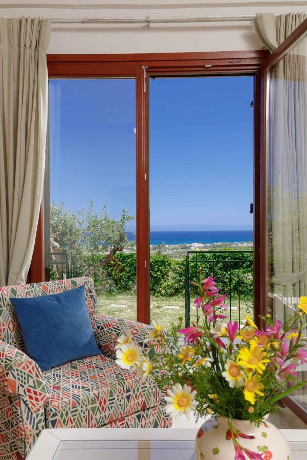 Lily'S Cottage Platanes  Exterior foto