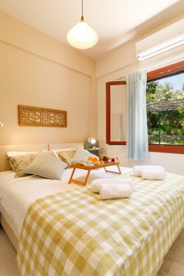 Lily'S Cottage Platanes  Exterior foto